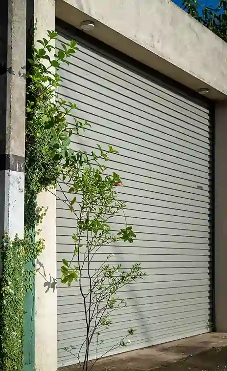 Dependable Aluminium Garage Door Repair in Calgary