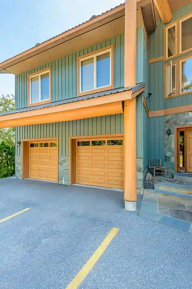 Expert Commercial Door Repair in Calgary